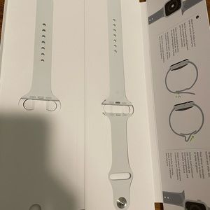 Apple Watch Series 4 White Sport Band 44MM